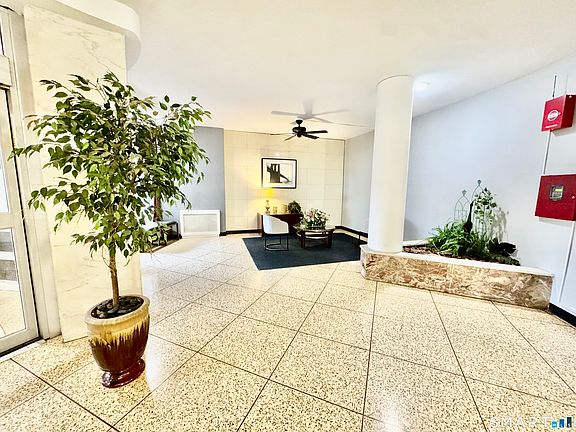 5th image of 71 Strawberry Hill Avenue #421