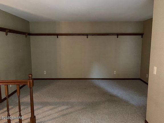 5th image of 3352 Calvin Ct SW #28