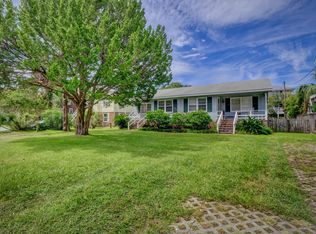 18 Myrtle Ct, Wrightsville Beach, NC 28480