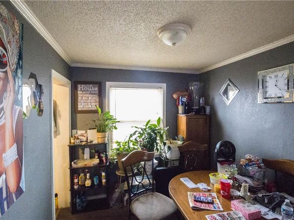 kansas-city-missouri-2074650432 picture