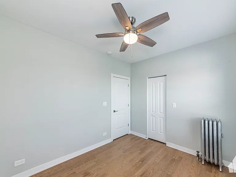 3924 N Keeler Ave #1 — Photo 7