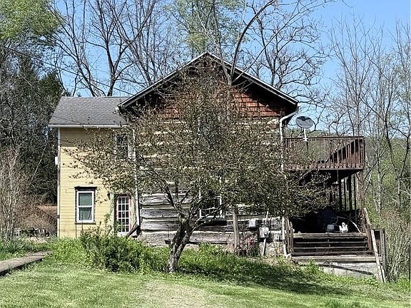 2nd image of 120 Saint Paul Ln