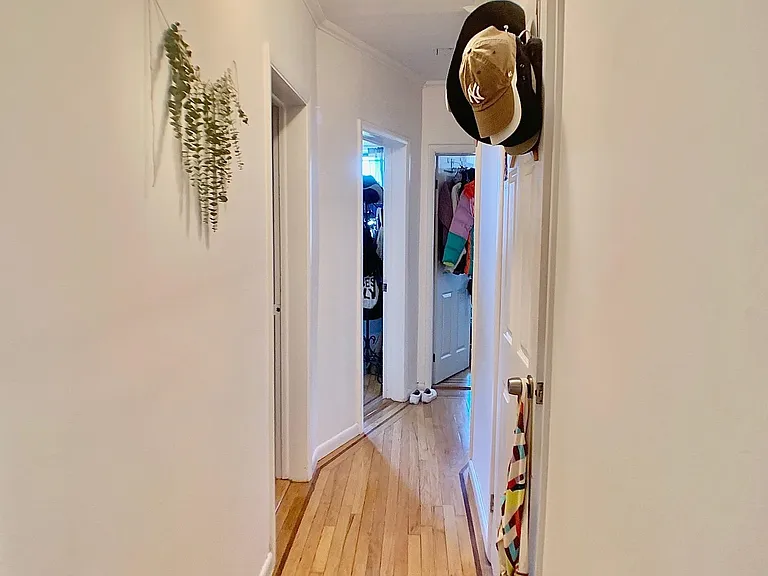 1131 Washington St #7 — Photo 5