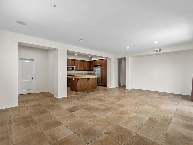 1822 Casa Morro St #16 — Photo 4