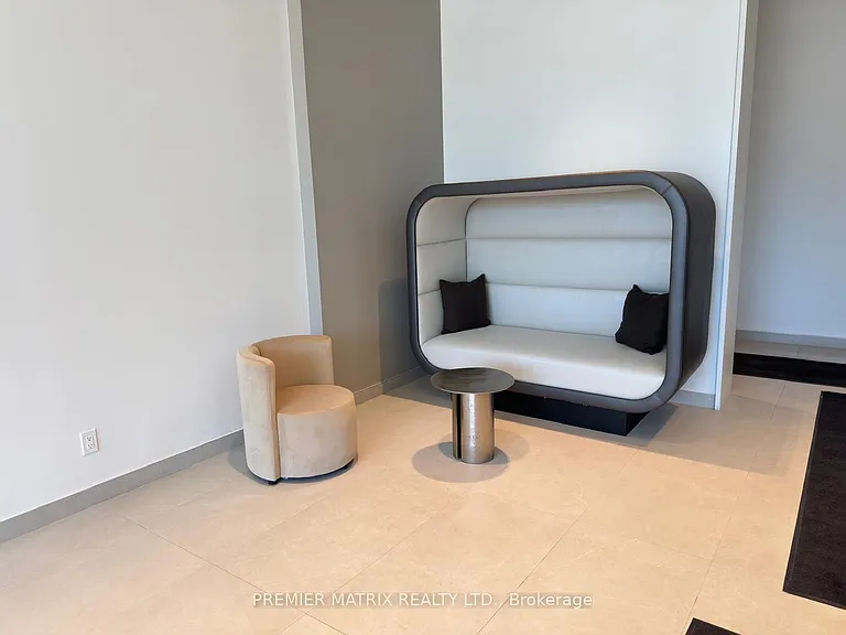 2075 Lakeshore Rd #2501 — Photo 30