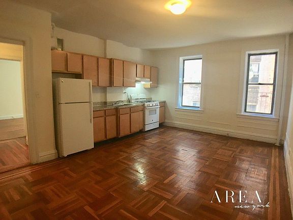 5th image of 9 Seaman Ave APT 2K