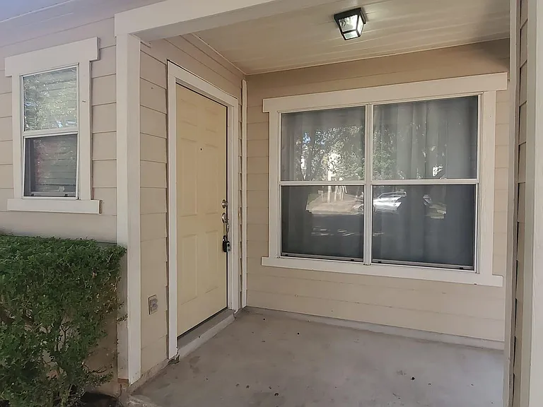 13413 Alysheba Dr — Photo 3