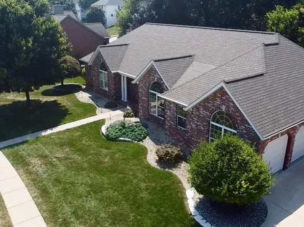 6 Timberwood Dr, Maryville, IL 62062