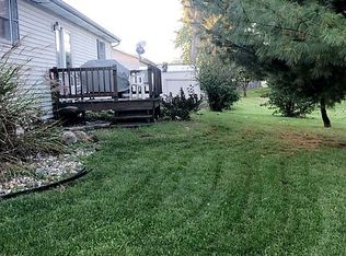 206 N Shaffer St, Milford, IN 46542