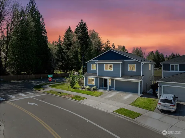 9297 Fairybell Street SE, Tumwater, WA 98501