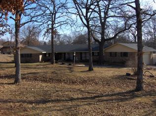 805 S Main St, Muldrow, OK 74948