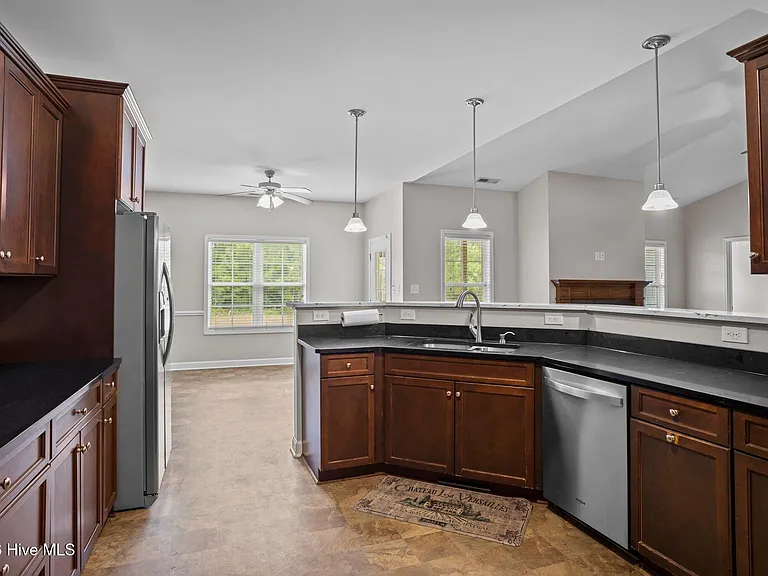 514 Aberdineshire Ct — Photo 12