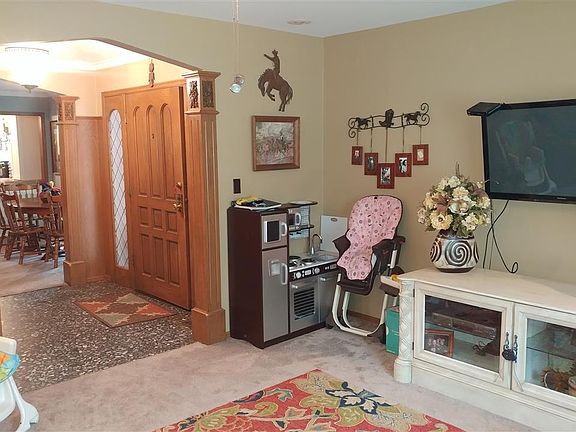 5th image of 2815 Wildwood Dr