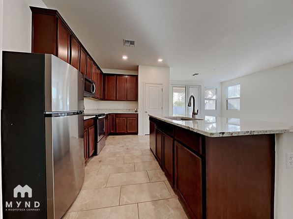 25541 W Milada Dr