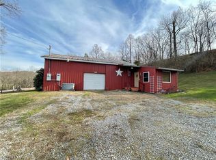 7414 Veto Rd, Belpre, OH 45714