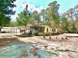 45 Woodland Dr, Crawfordville, FL 32327