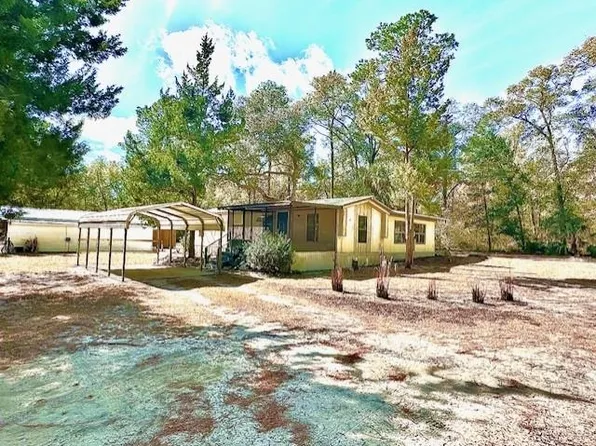 45 Woodland Dr, Crawfordville, FL 32327