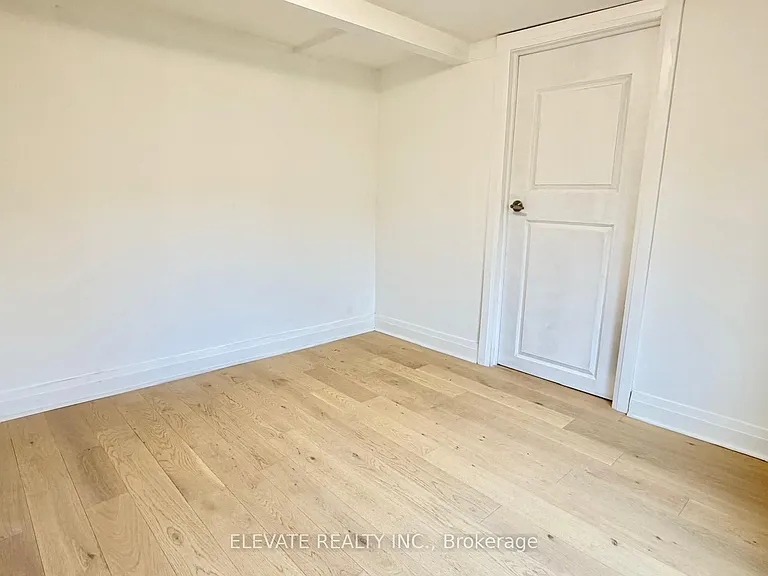 275 Lauder Ave #3 — Photo 18