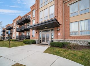 101 S Union St UNIT 105, Plymouth, MI 48170