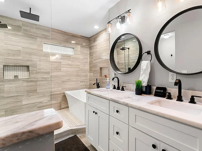 209 Clay St SE — Photo 9
