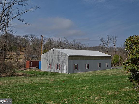 3rd image of 4325 Lehnenberg Rd