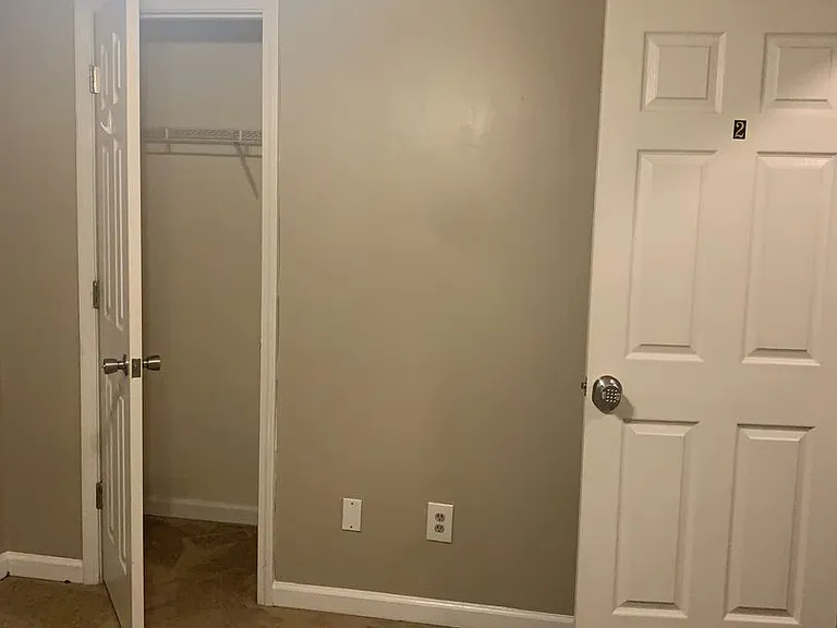1658 Georgia Ave SW — Photo 6