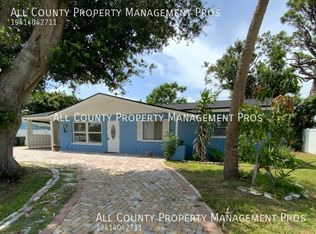 255 Shamrock Blvd, Venice, FL 34293