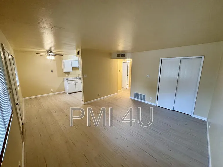 12409 Manitoba Dr NE #B — Photo 1