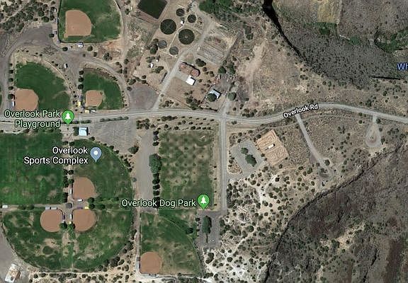 2nd image of 617 Meadow Ln