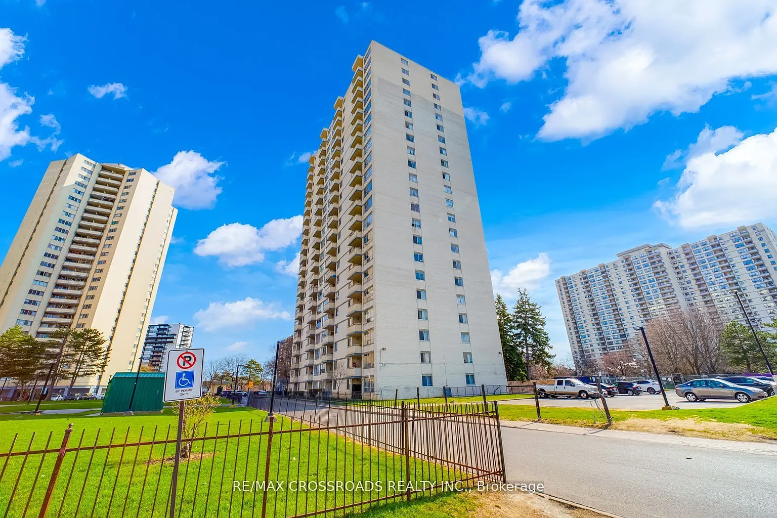 340 Dixon Rd #1208 photo 1