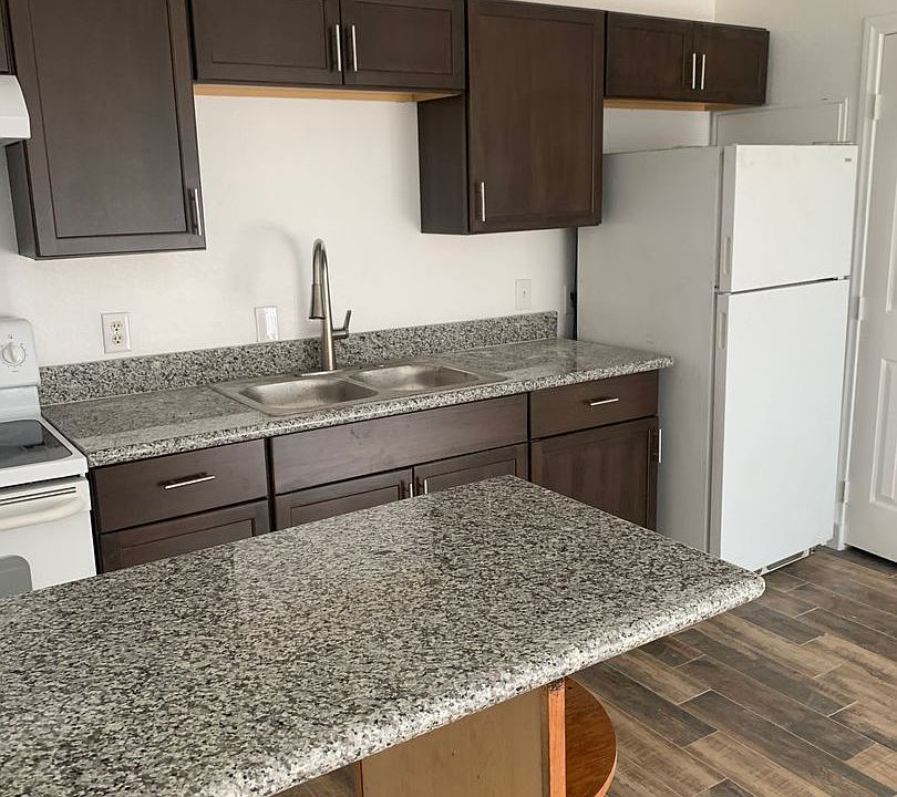 1st image of 3712 Royal Crest St Unit 1