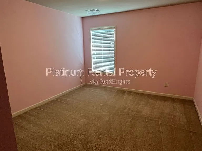 4770 Leatherstone Way — Photo 28