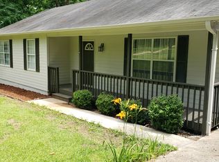 465 Moss Rock Cir, Warrior, AL 35180