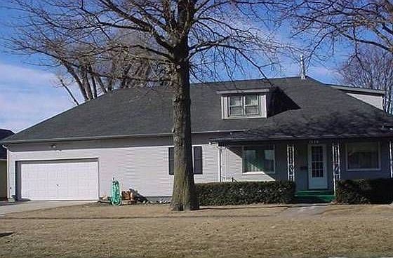 1st image of 1320 Lilly St