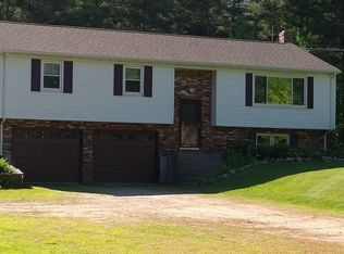 433 Platt Hill Rd, Winsted, CT 06098