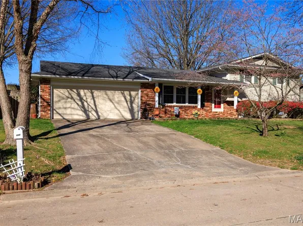 2061 Steven Dr, Cape Girardeau, MO 63701