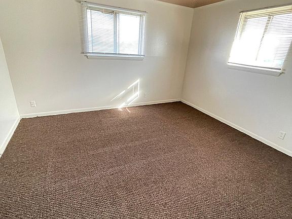 4th image of 8918 W Carmen Ave #4