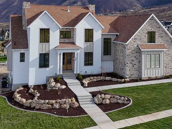 792 N Mountain View Dr, Elk Ridge, UT 84651