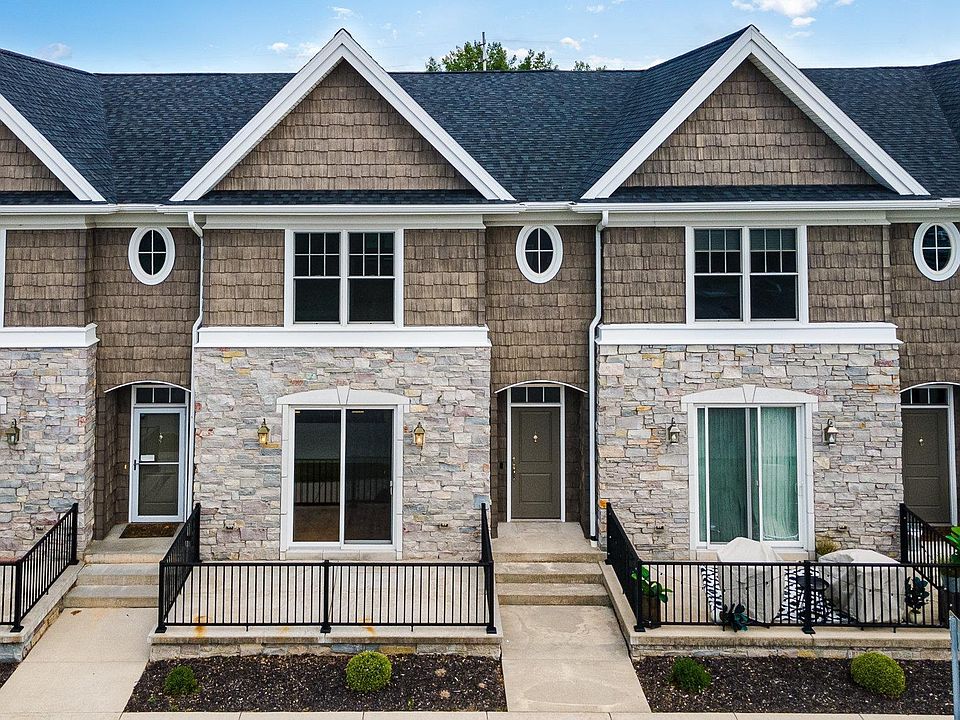 1st image of 406 N Hamilton St #105