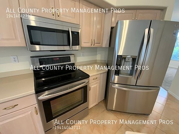 5th image of 5112 Far Oak Cir