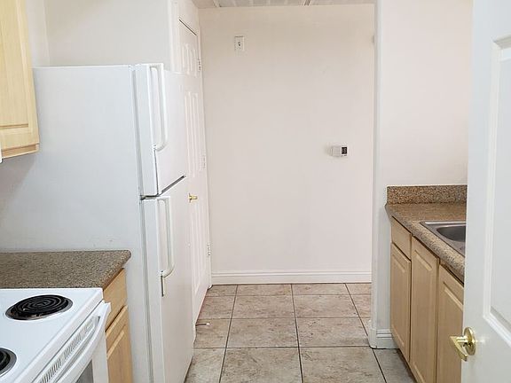 4th image of 8000 Badura Ave #1083-C8000