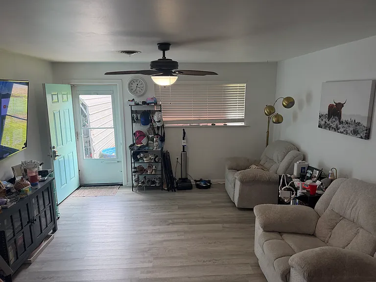 4637 Fleming St — Photo 6