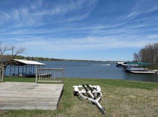 127 Crayfish Point, Gallatin, MO 64640