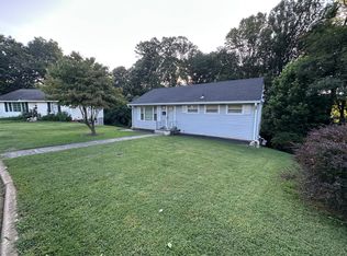 738 Crestwood Cir, Lynchburg, VA 24502