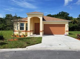 1045 Ford Ct, Immokalee, FL 34142