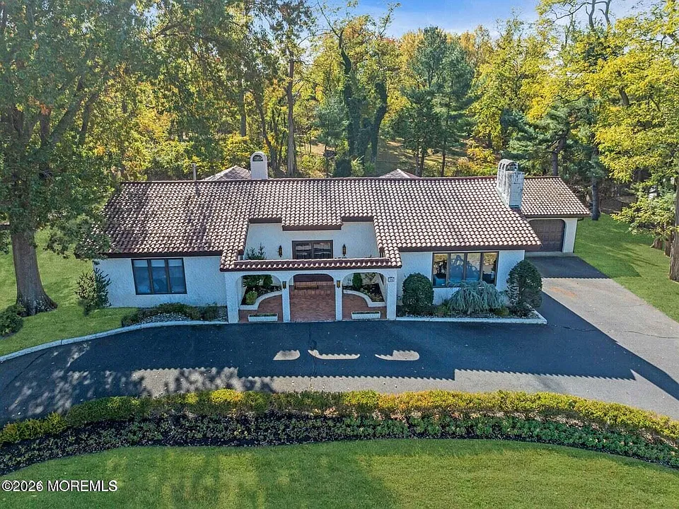 36 Muncy Dr