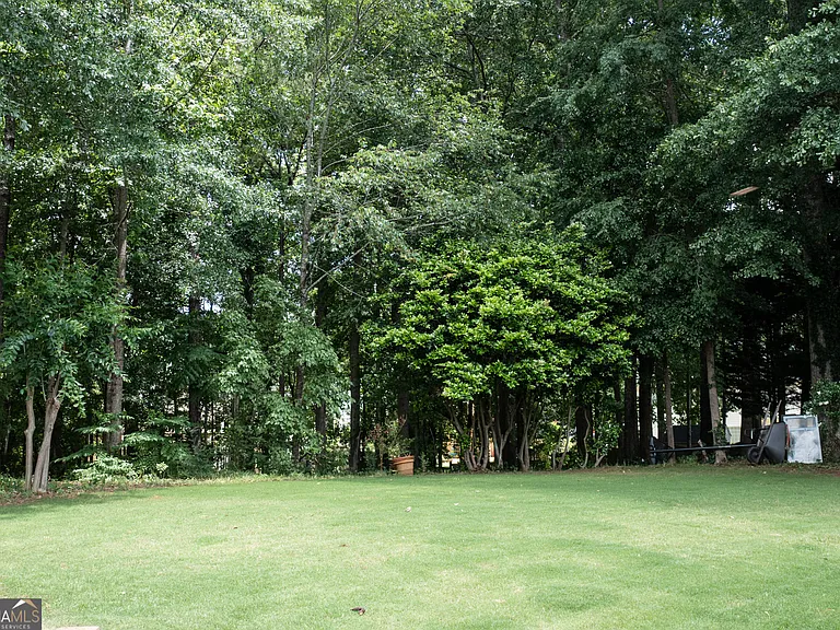 27 Portico Pl — Photo 8