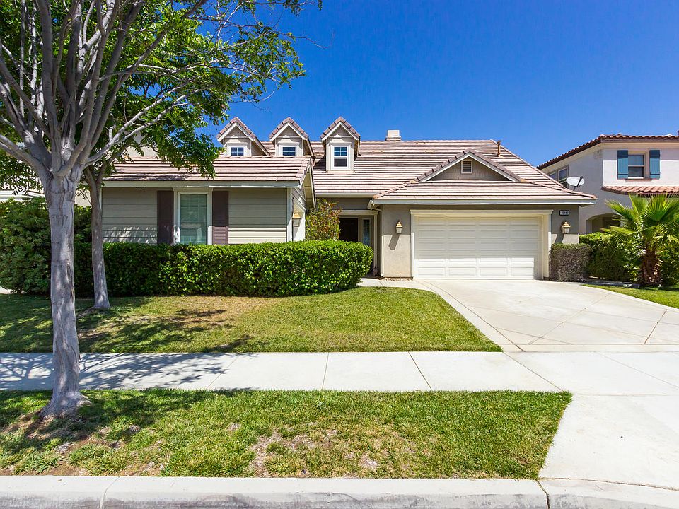 1st image of 35482 Suncrest Dr