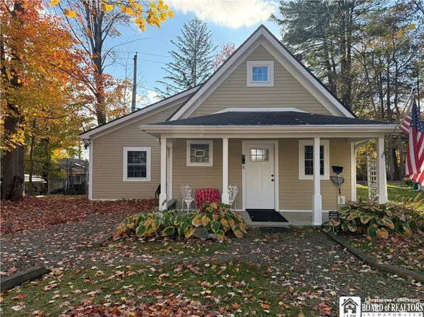 75-81-85 Main St, Bemus Pt, NY 14712