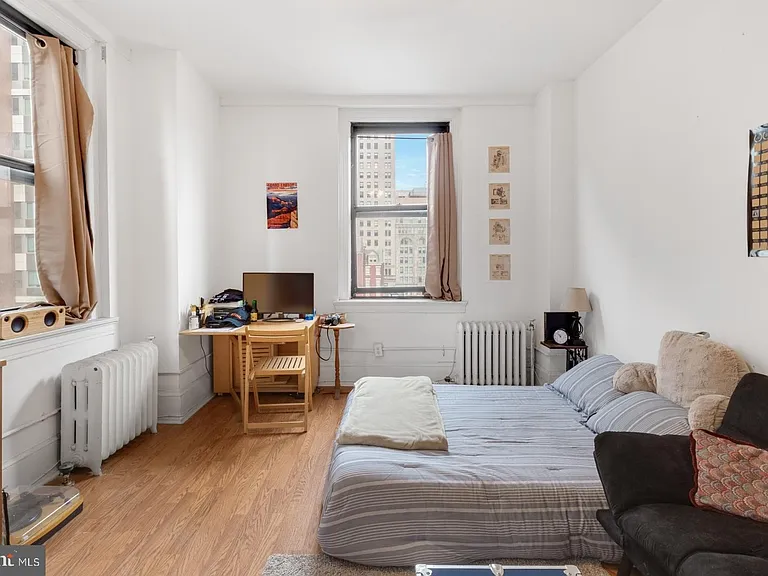1324 Locust St #712 — Photo 3
